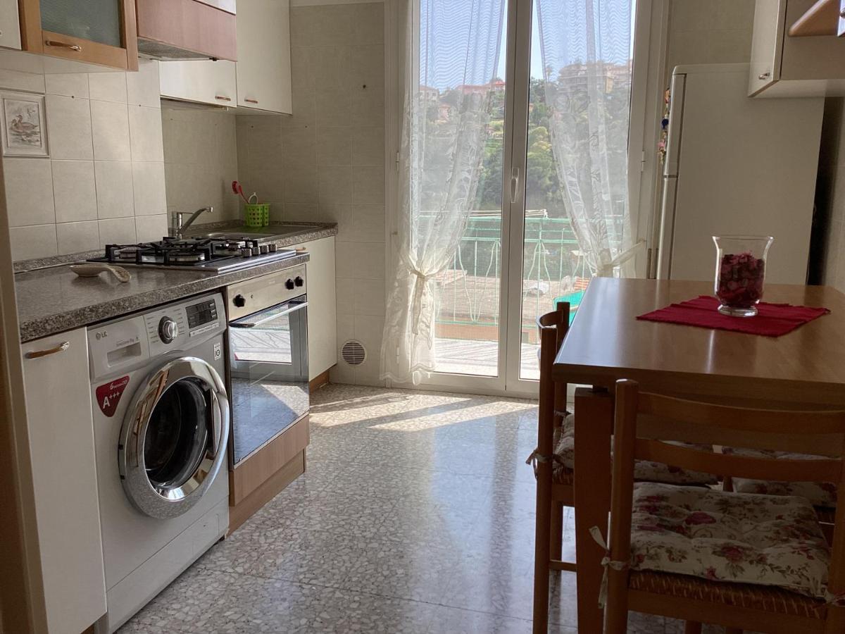 La Casa Del Capitano Apartment Сан Ремо Екстериор снимка